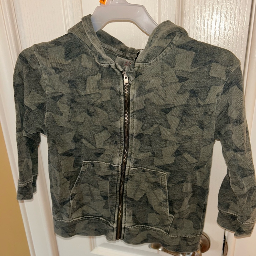 Zara kids Green Camouflage Sweatshirt